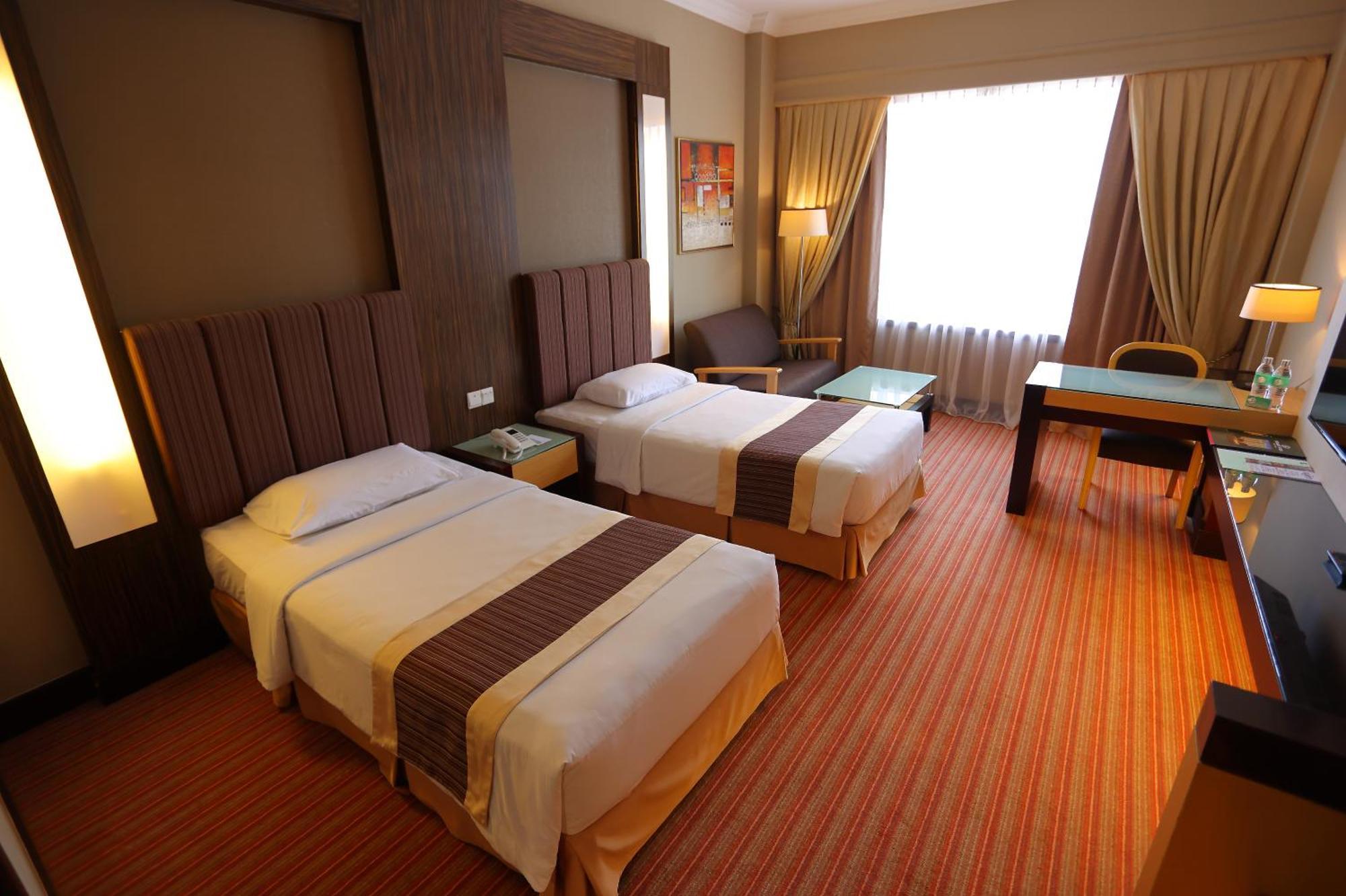 Dynasty Hotel Miri Eksteriør bilde